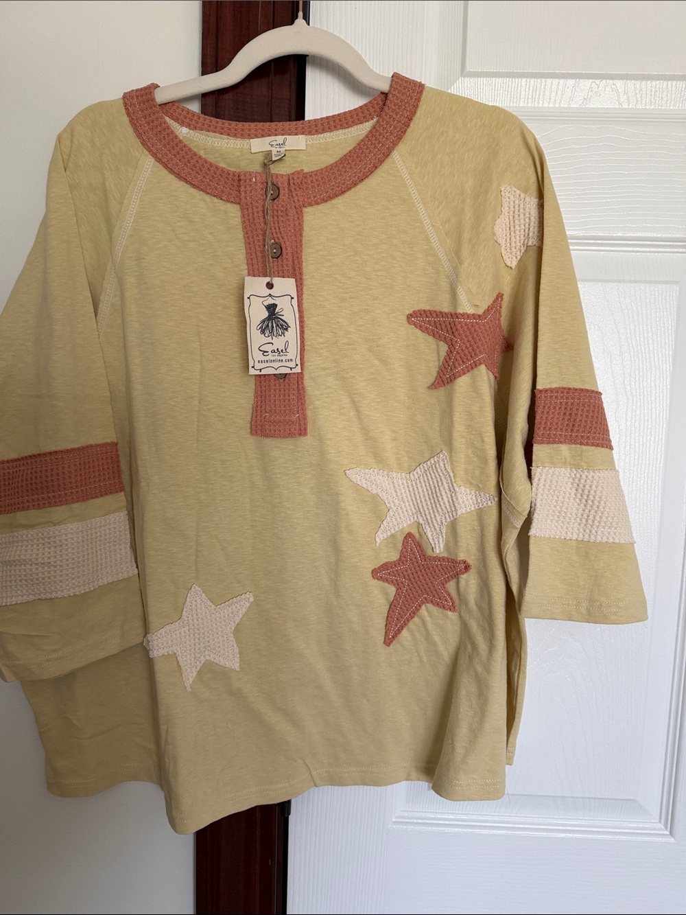 easel Pale Yellow Star Appliqué Long Sleeve Henley with Rose Trim